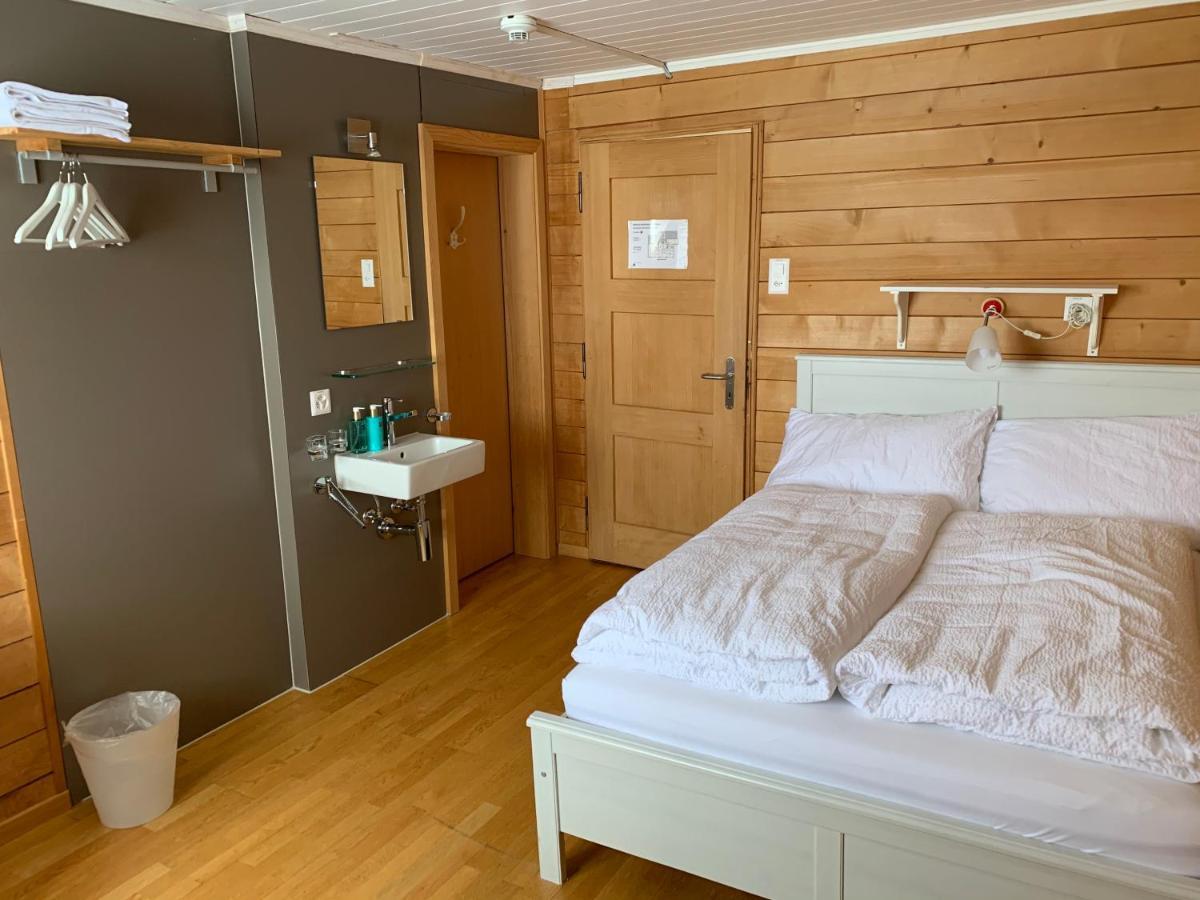 Berghaus Niederhorn Hotel *
